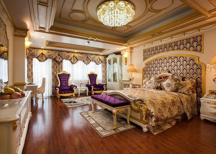 Hanoi Hotels with Balcony