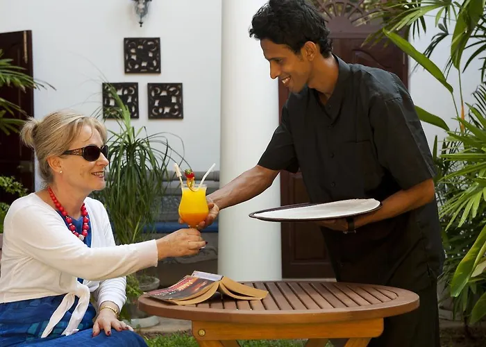 Galle Hotels with Balcony