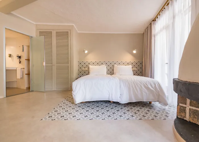 Ibiza Town Hotels with Balcony