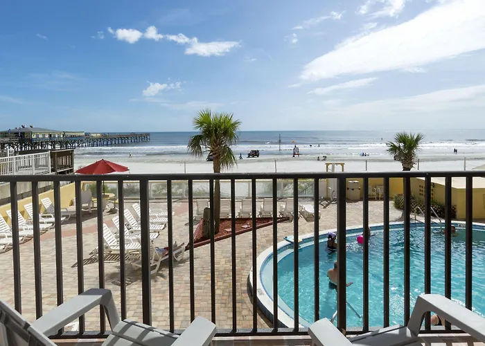 Daytona Beach Hotels with Balcony