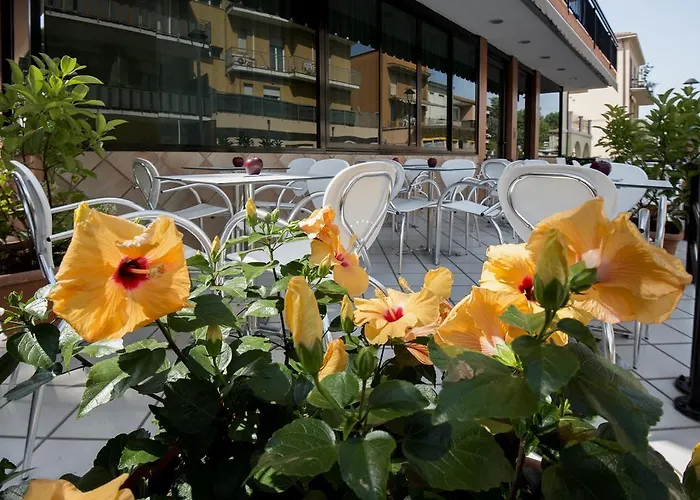 Rimini Hotels with Balcony