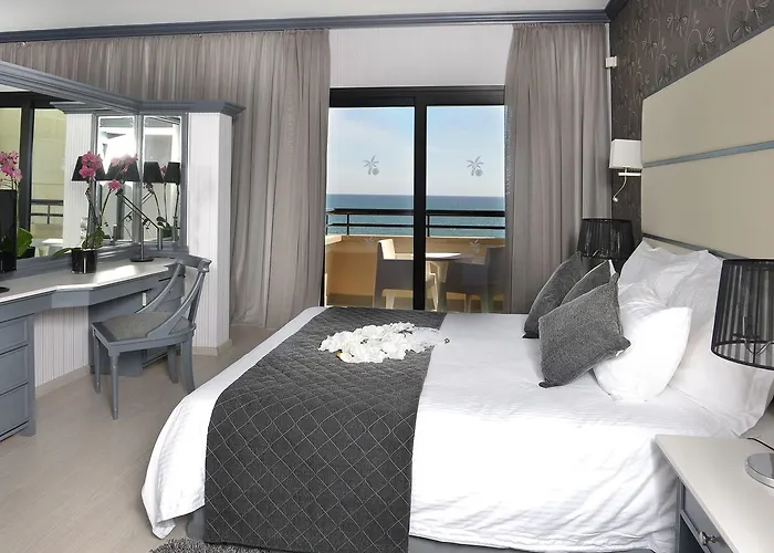 Larnaca Hotels with Balcony