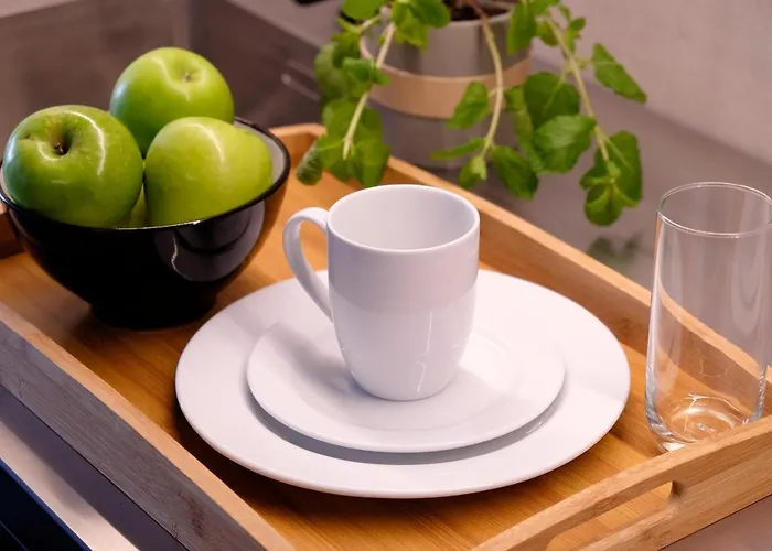 Auckland Hotels with Balcony